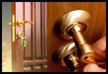 Golden Locksmith Services Tampa, FL 813-703-8694 logo-image - abt-res-01